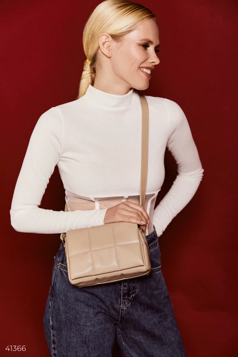 Quilted beige cross-body bag photo 1