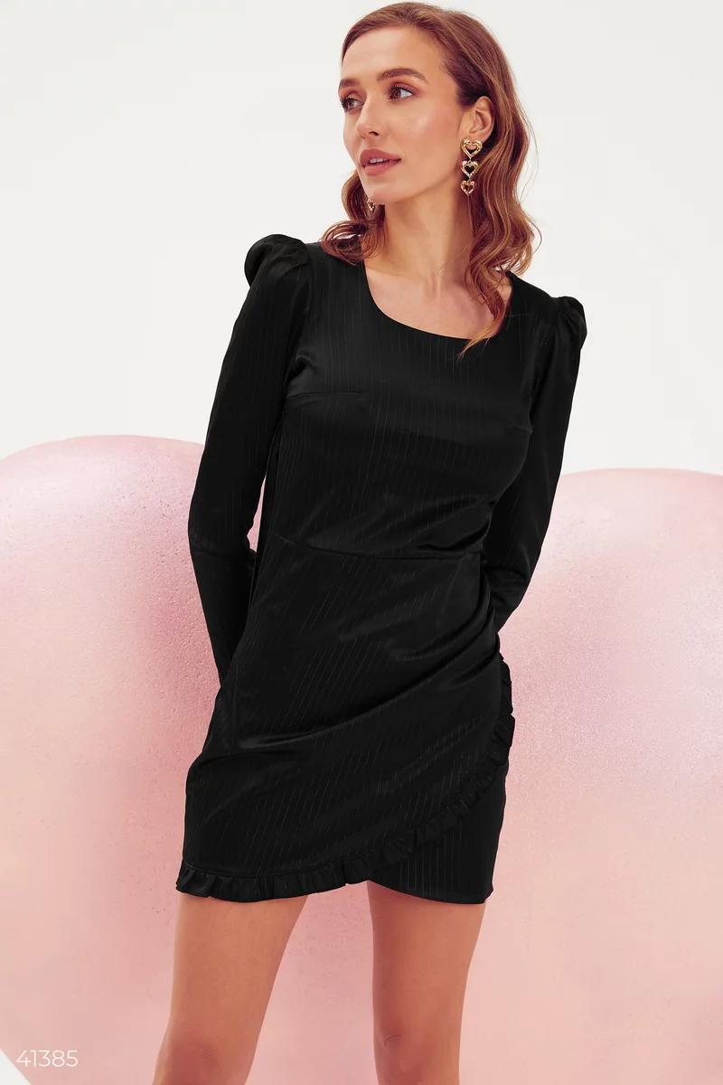 Черное платье с люрексовой нитью фотография 1
