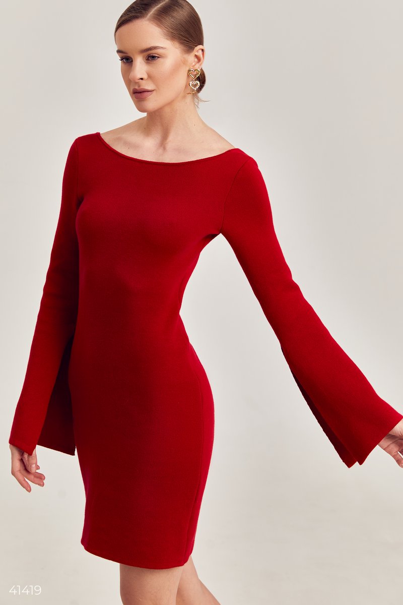 Червона трикотажна сукня міні