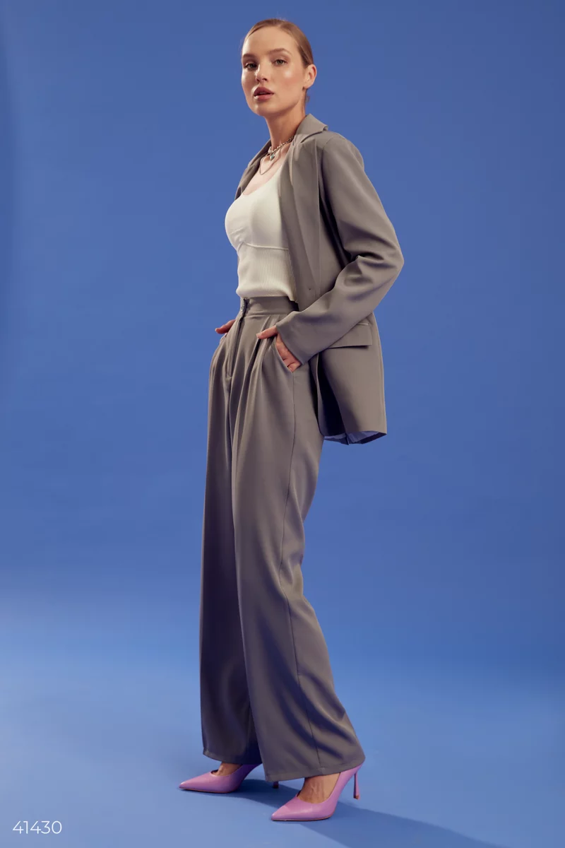 Gray suit with palazzo trousers photo 3