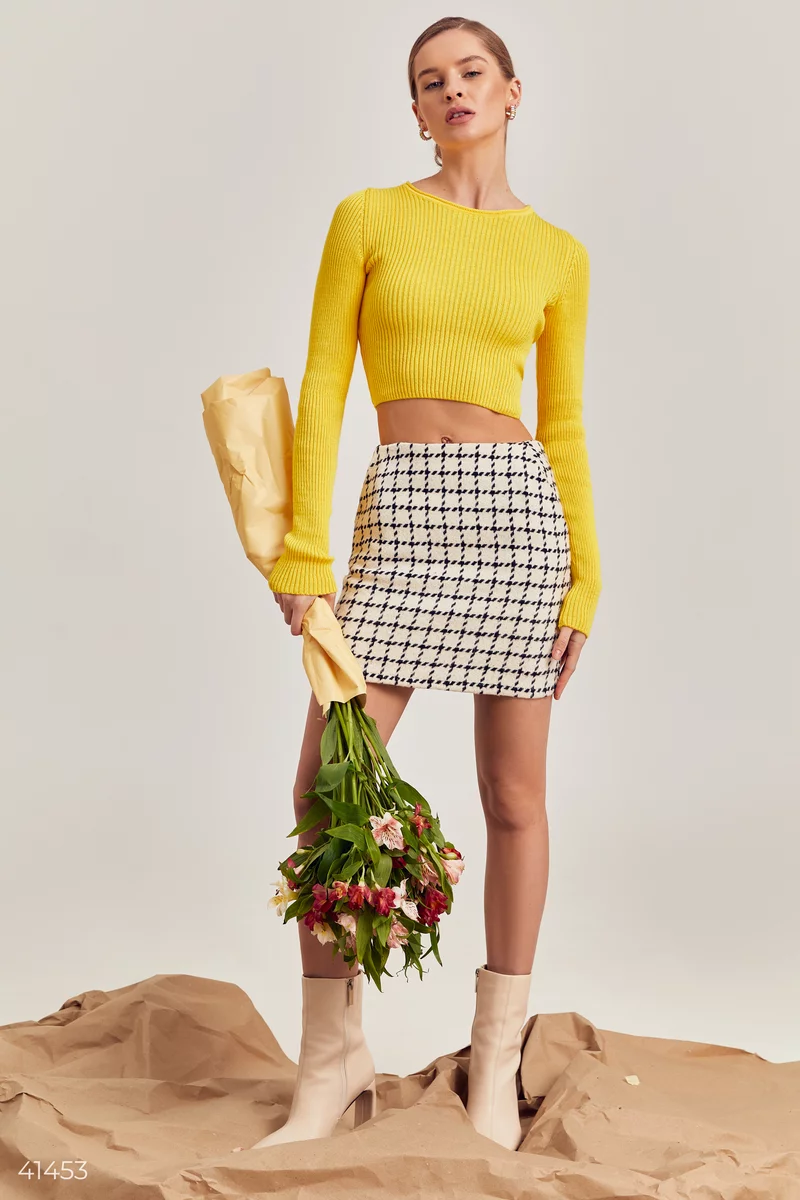 Yellow knitted top with long sleeves photo 4