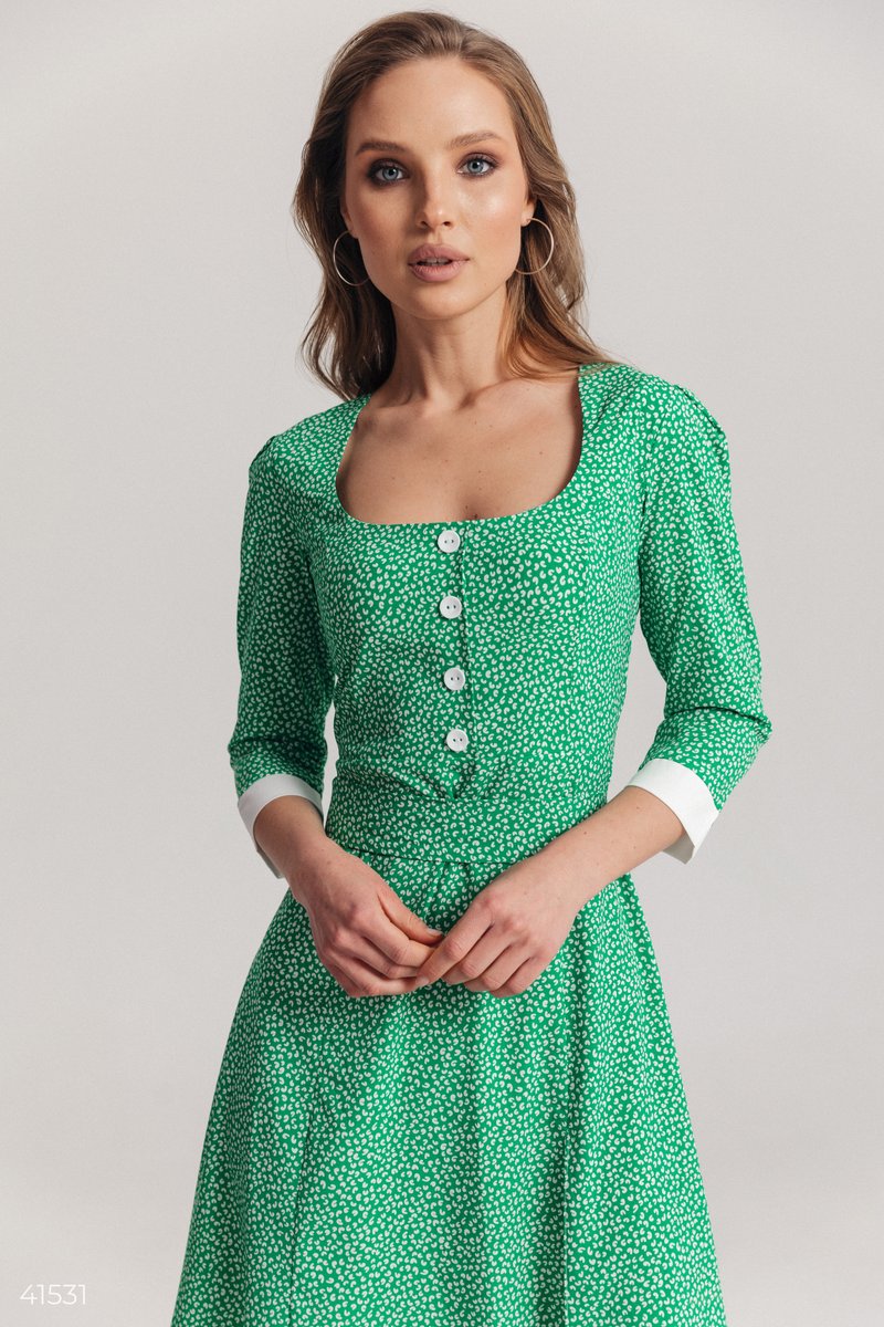 Зелена сукня в анімалістичний принт