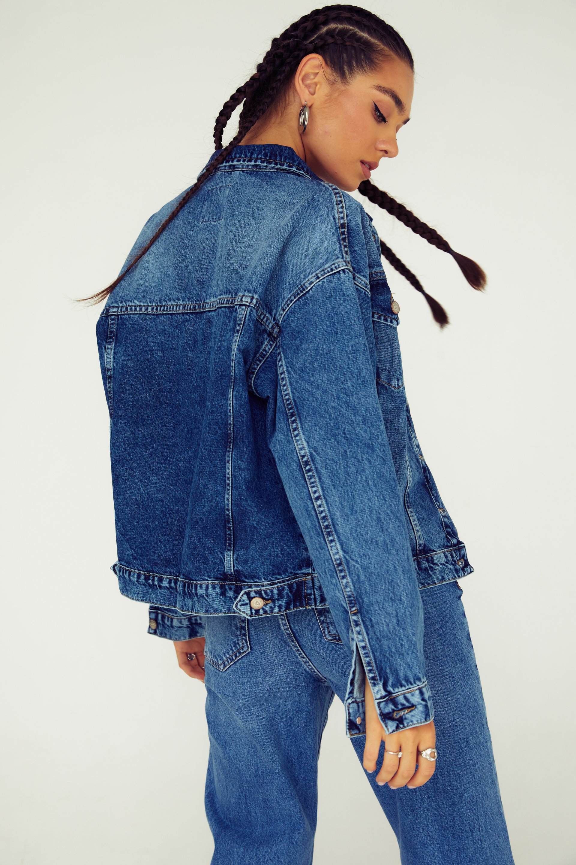 Cropped denim jacket pull and cheap bear