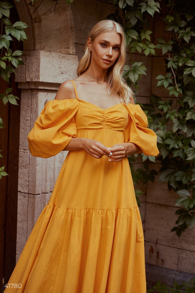 Bright midi dress with puffed sleeves