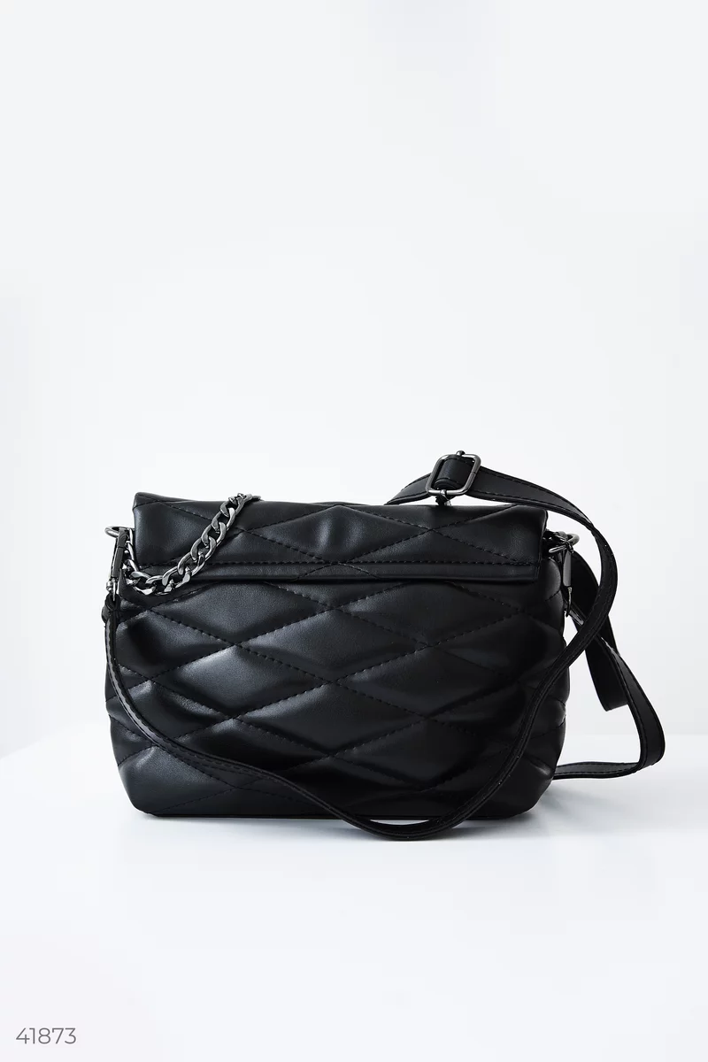 Black quilted bag with a chain photo 5