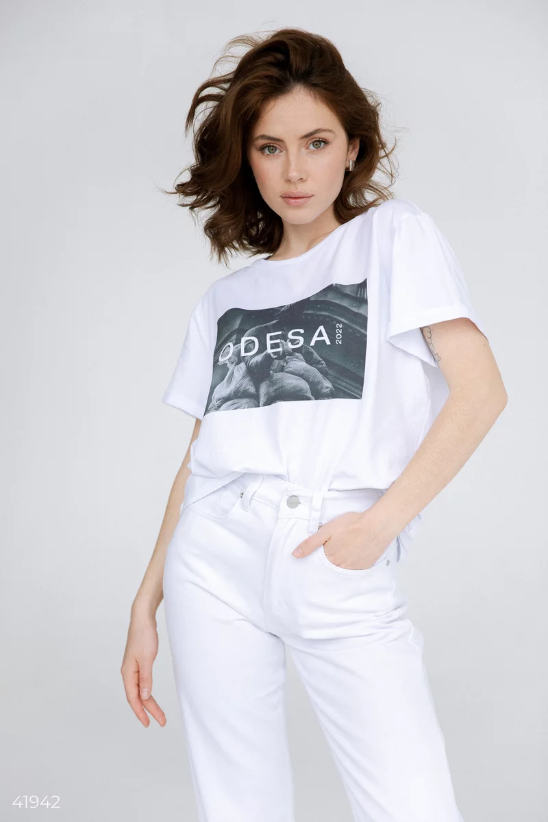 Белая футболка "Odesa" фотография 1