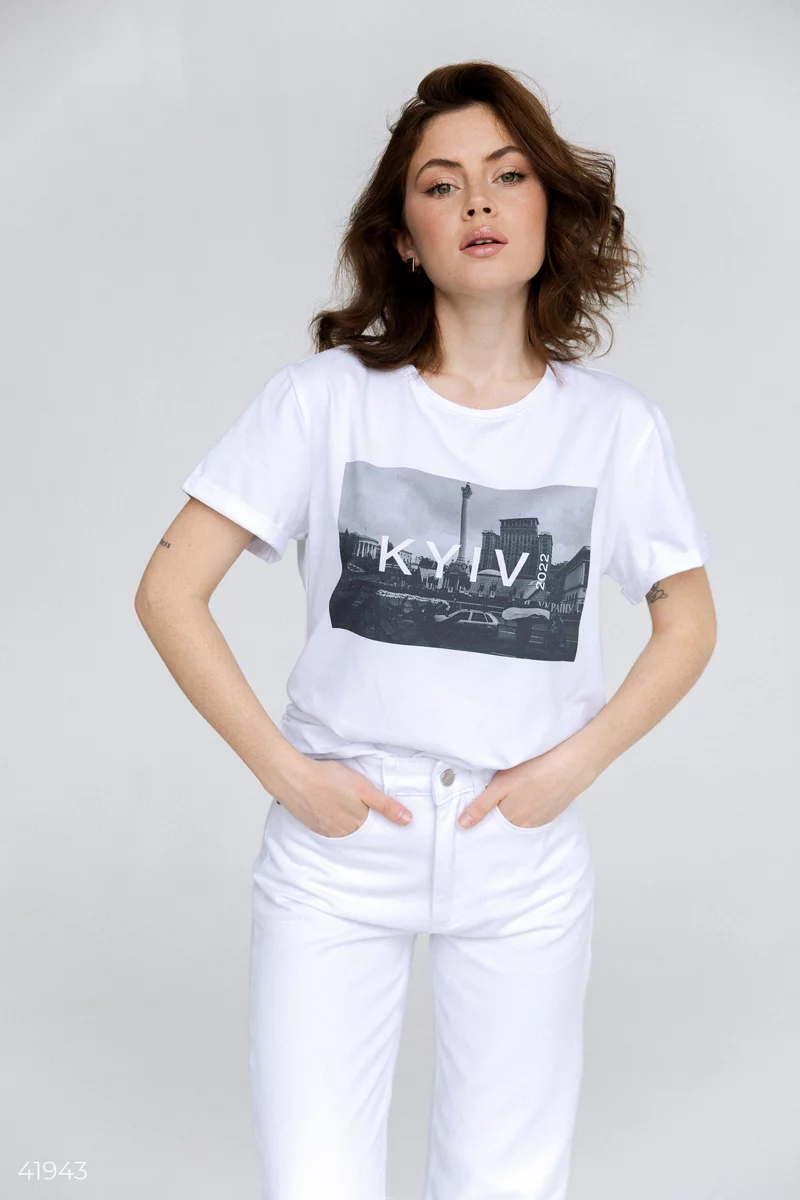 White T-shirt "Kyiv" photo 1