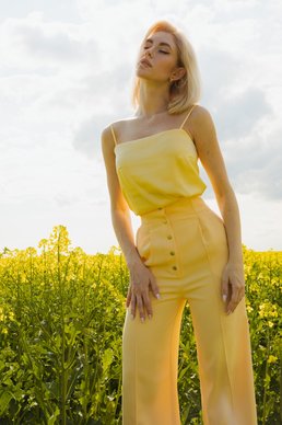 Yellow top with thin straps photo 2