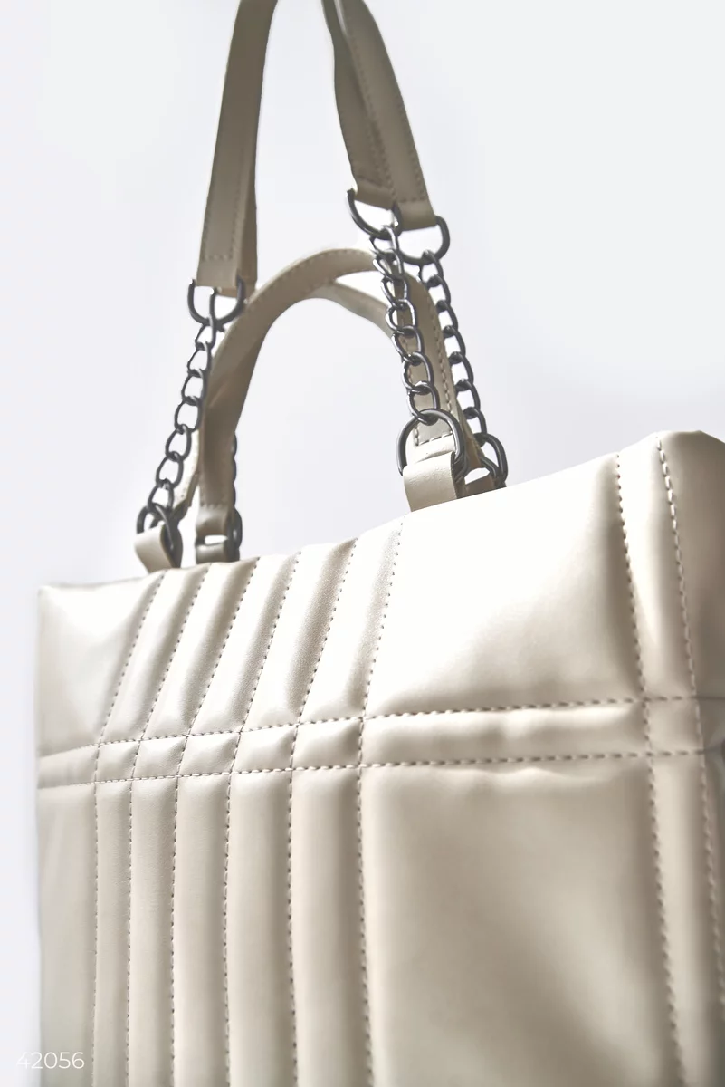 Beige quilted shopping bag photo 5