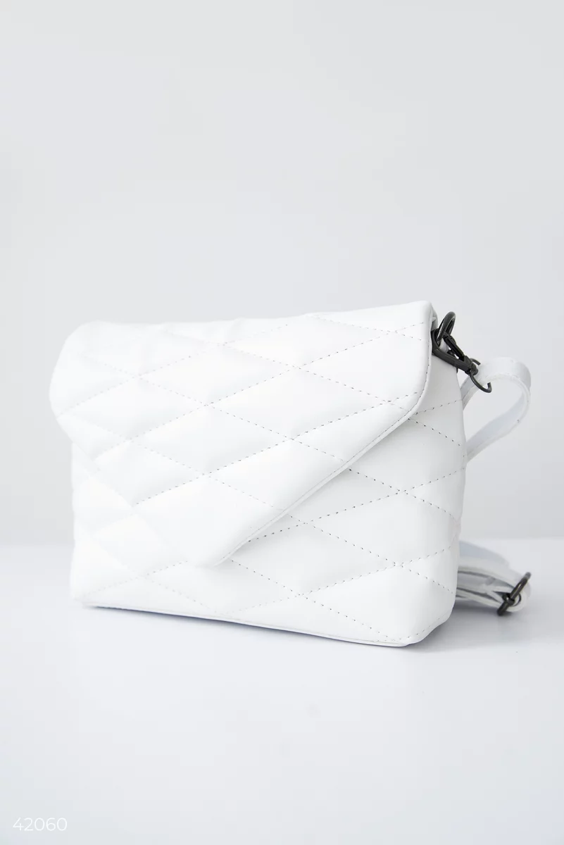 White quilted bag with chain photo 3