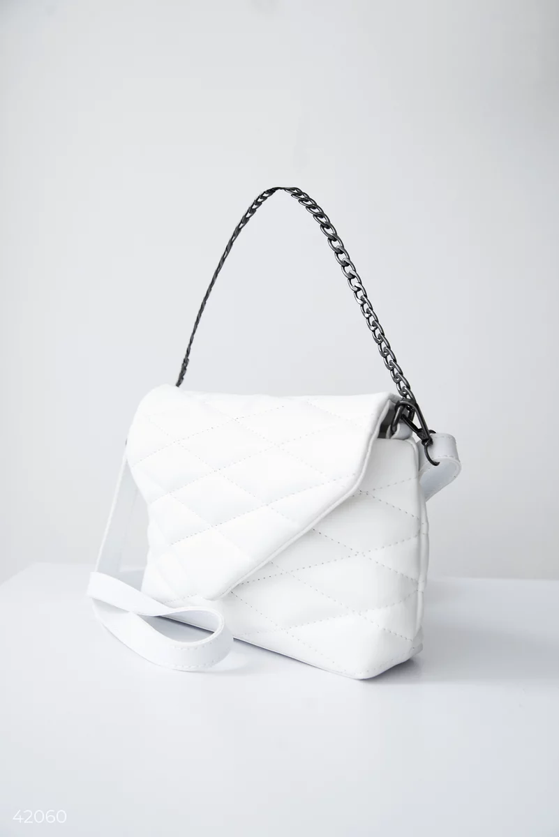 White quilted bag with chain photo 4