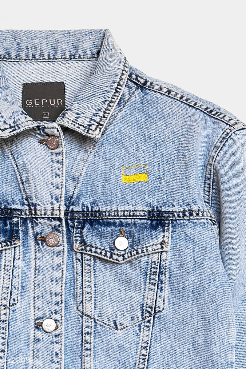 Джинсова куртка з українським символом Блакитний 42099