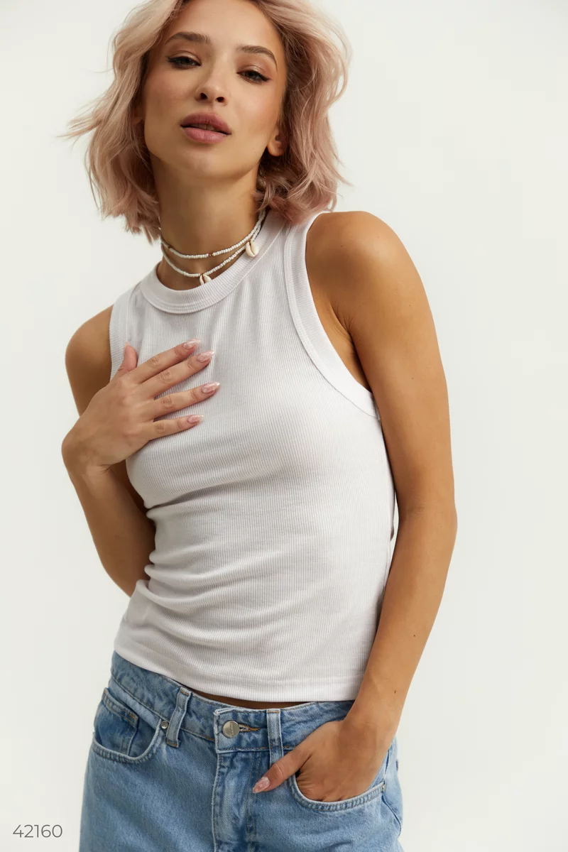 White T-shirt with a small scar photo 3