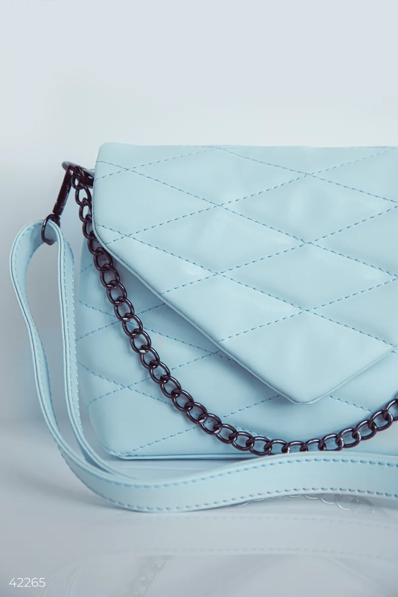 Blue quilted bag with a chain photo 4