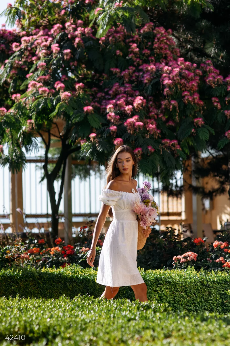White dress with puff sleeves (№ 42410) ♡ Gepur - women