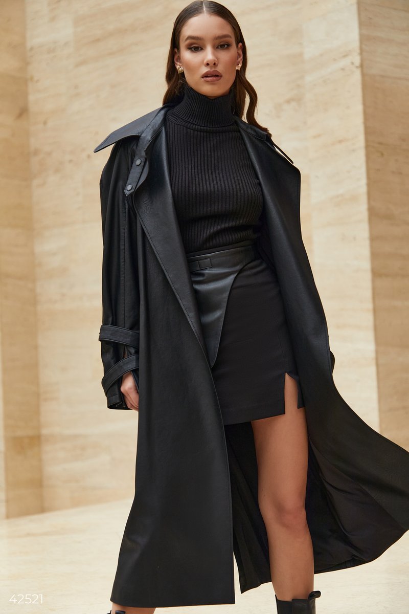 Black mini-skirt with cuts
