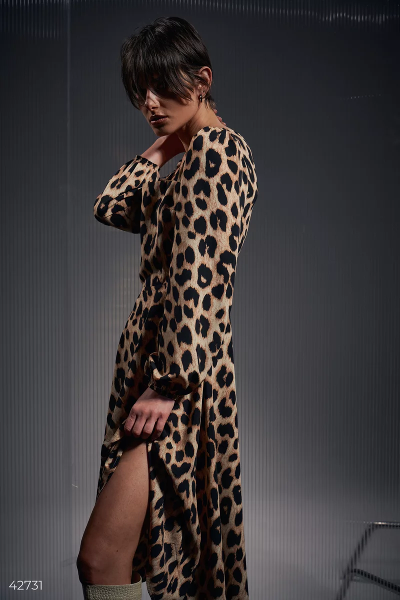 Fitted leopard print dress hotsell