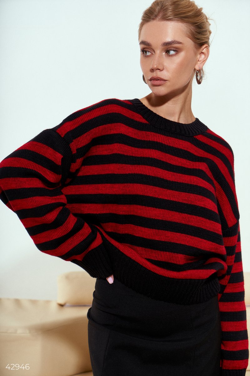 Вязаный свитер в красную полоску Черный 42946