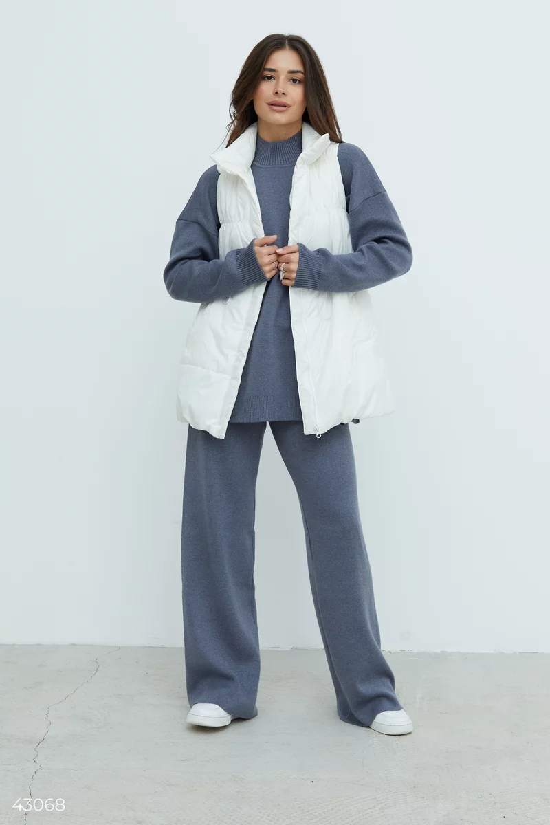 Cotton suit with sweater and pants photo 5