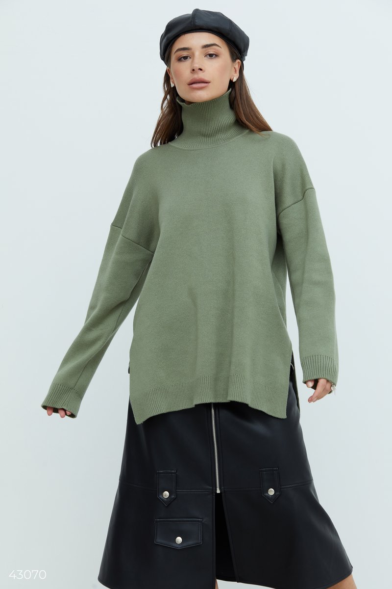 Cotton blend sweater in pistachio shade