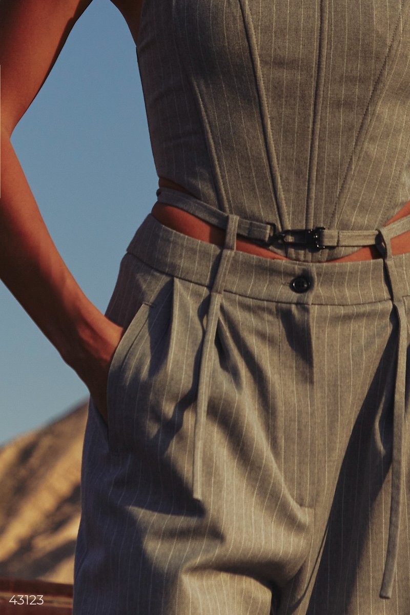Gray trousers with belt