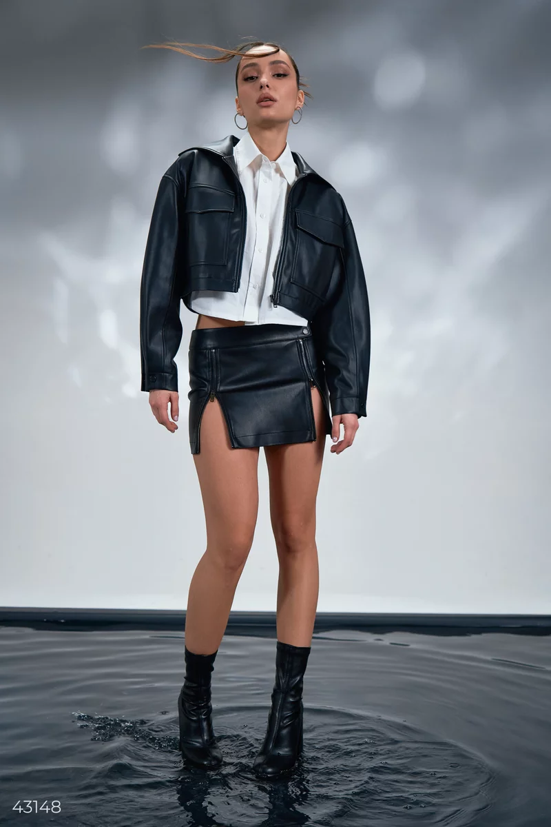 Leather mini skirt with zips photo 2