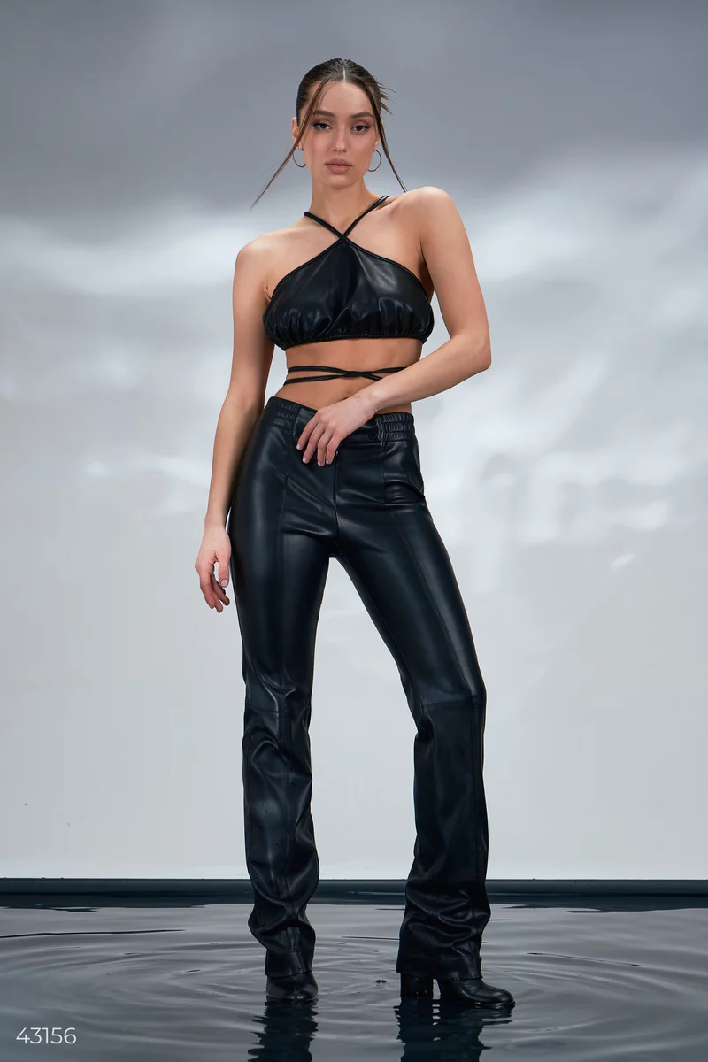 Black leather trousers photo 5