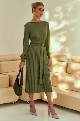 Зеленое трикотажное платье миди с плиссированным низом фотография 7