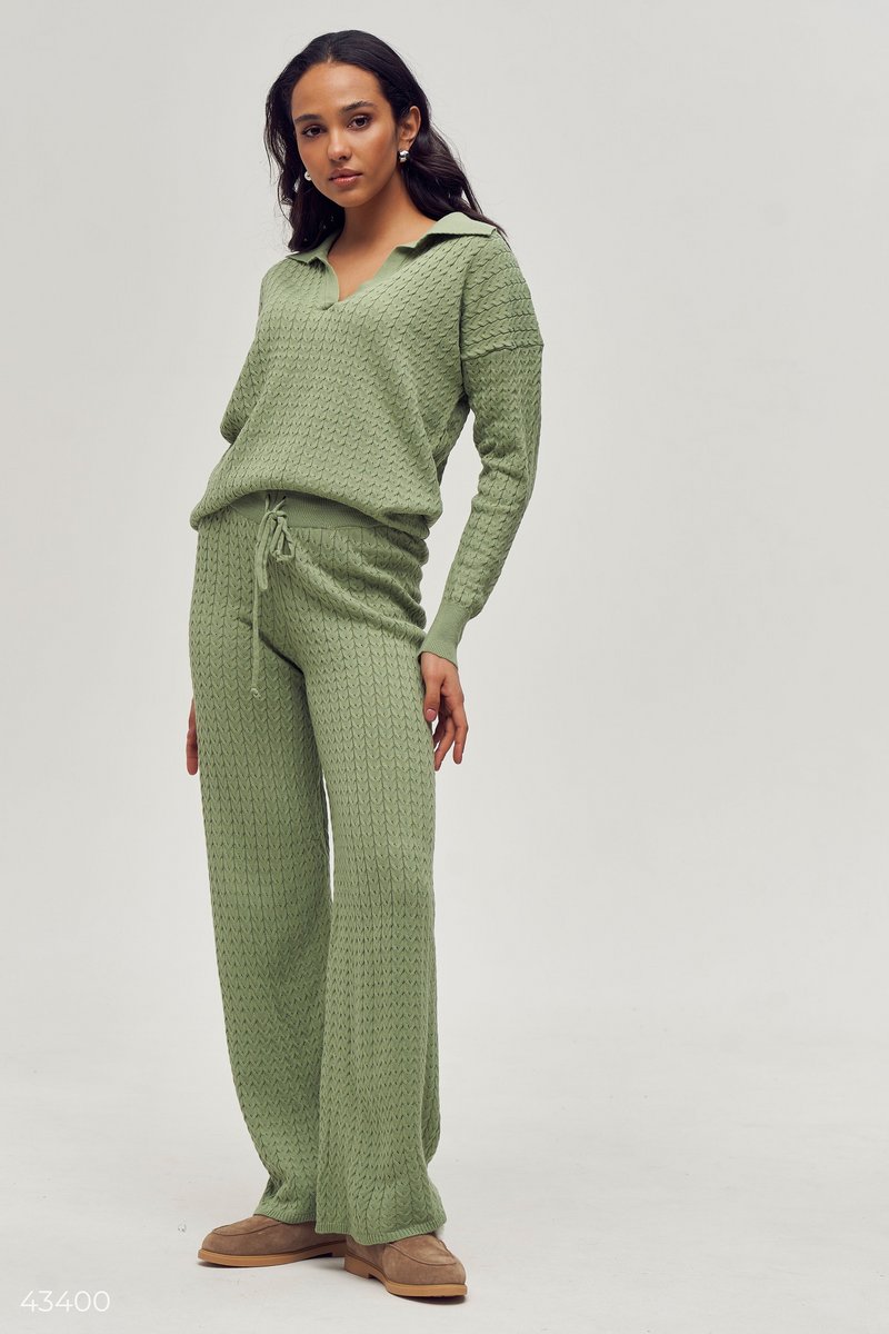 Set with wide trousers