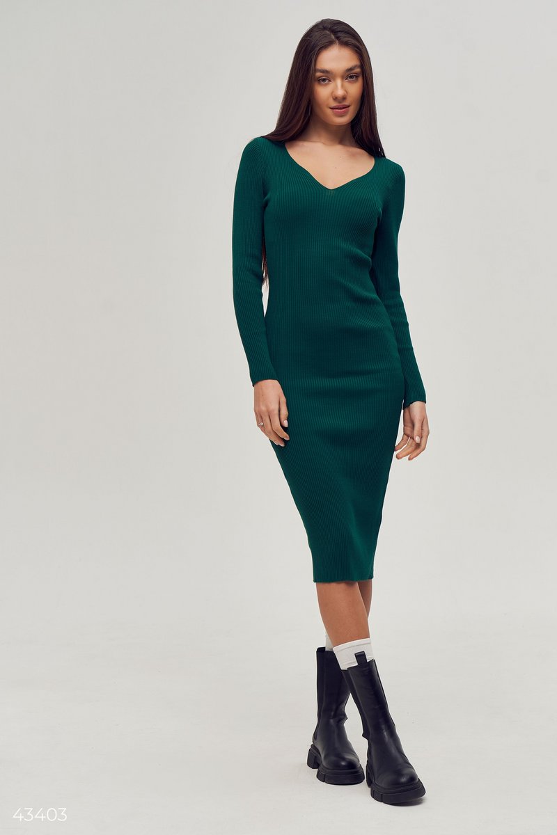 Приталенное платье с фигурным вырезом Зеленый 43403