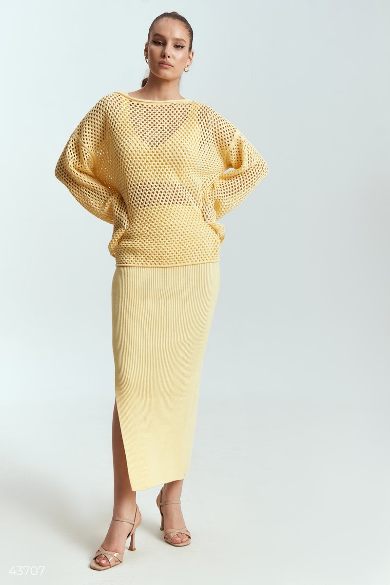 Yellow mesh sweater photo 2