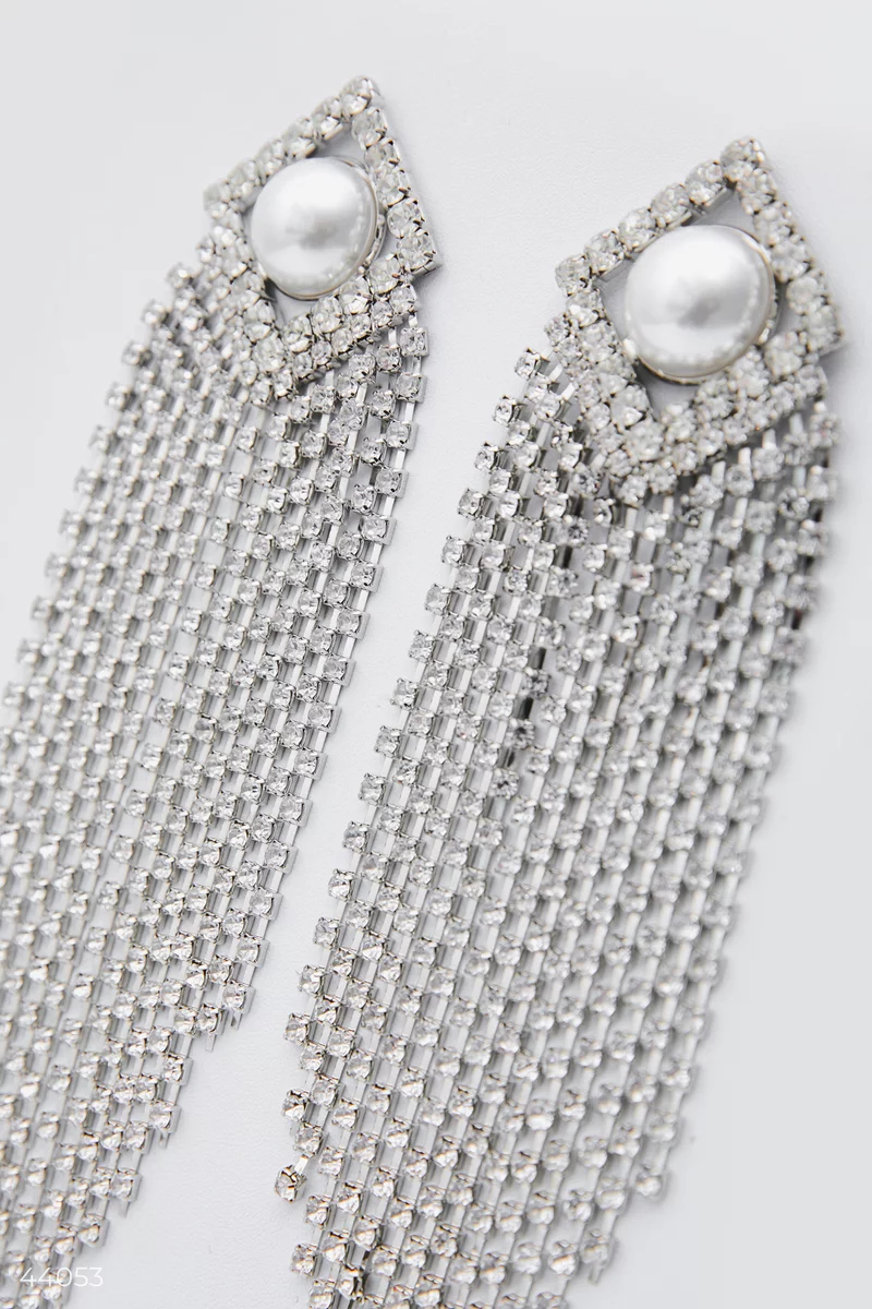 Long earrings with pearl and rhinestones photo 2