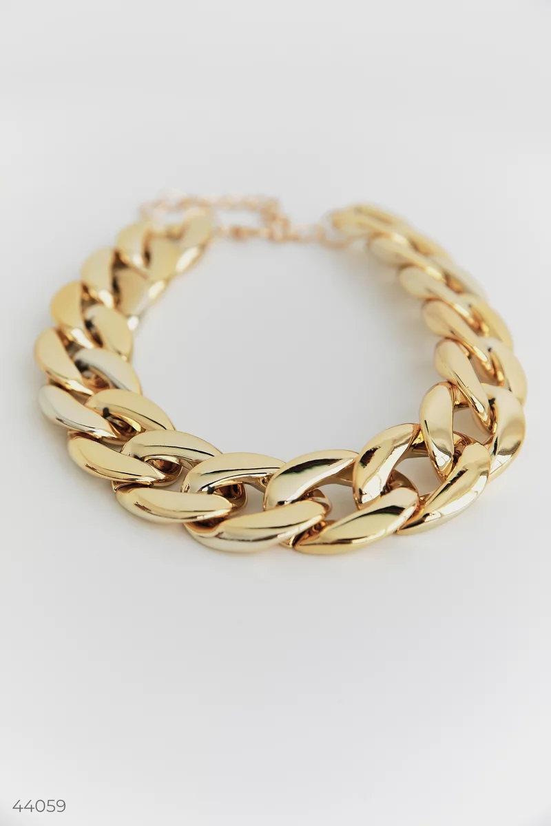 Golden chain necklace photo 1