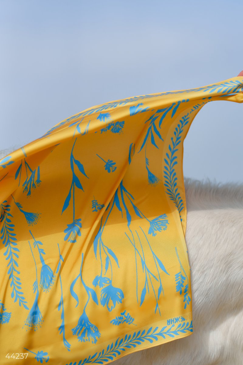 Scarf with blue and yellow print
