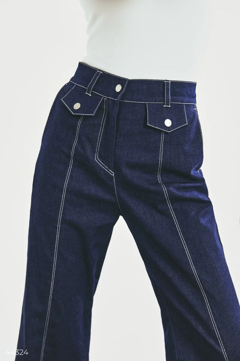 Denim trousers with slits photo 3