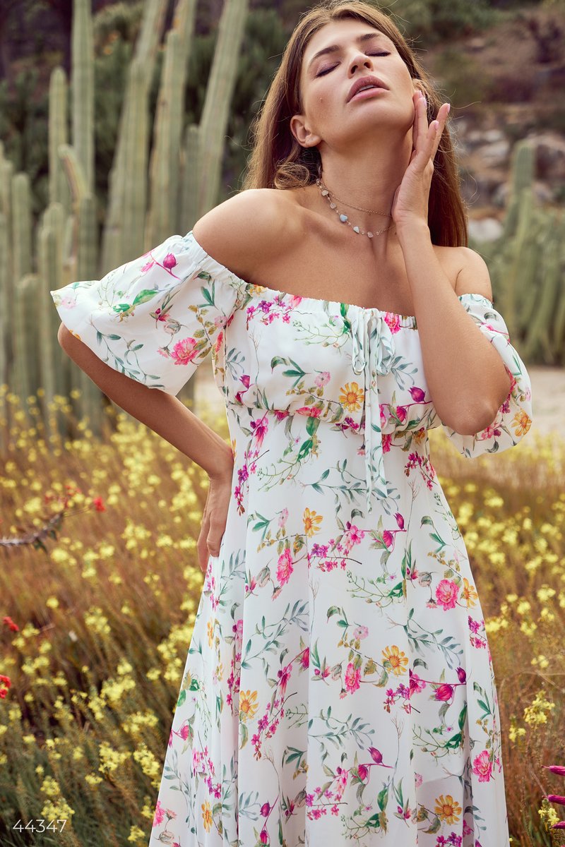 Асиметрична сукня в квіточку фотографія 4