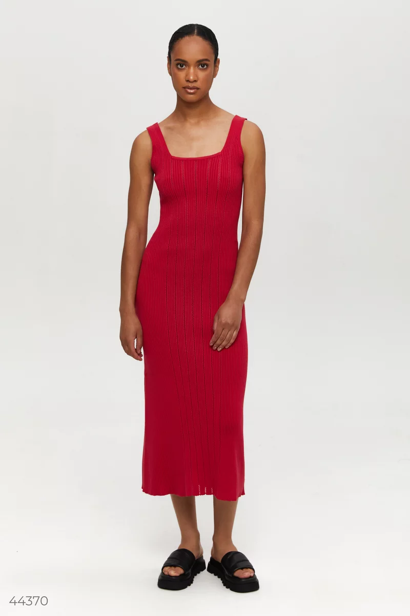 Красное вязаное платье фотография 5