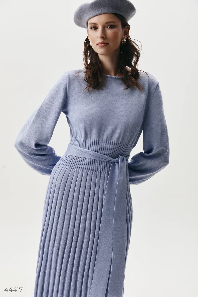 Blue knitted midi dress with pleated bottom photo 3