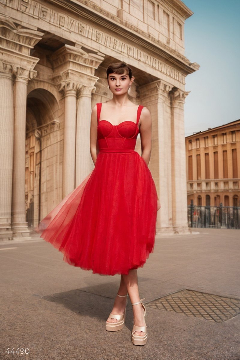 Фатиновое красное платье-бюстье фотография 2