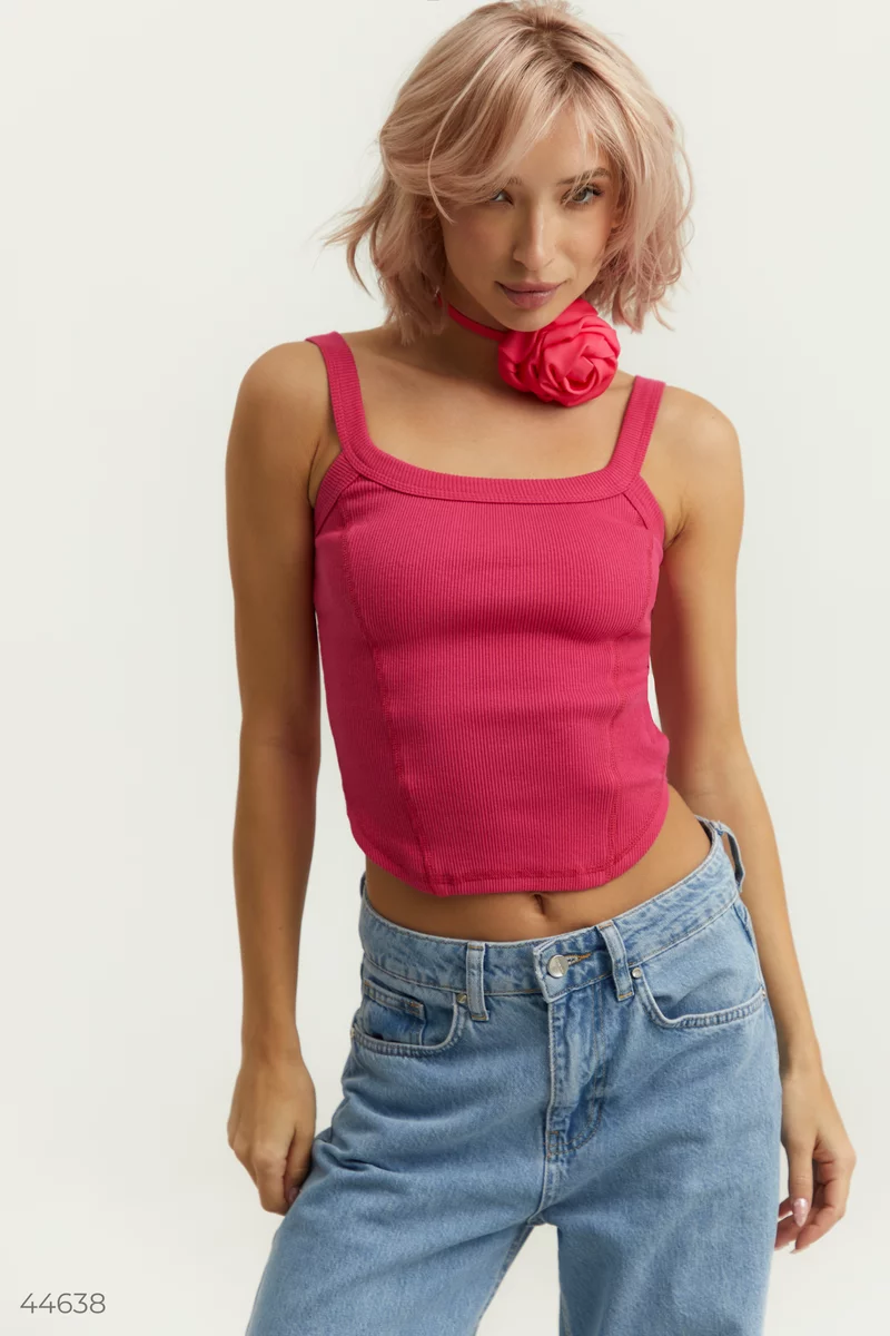 Raspberry crop top with straps photo 4