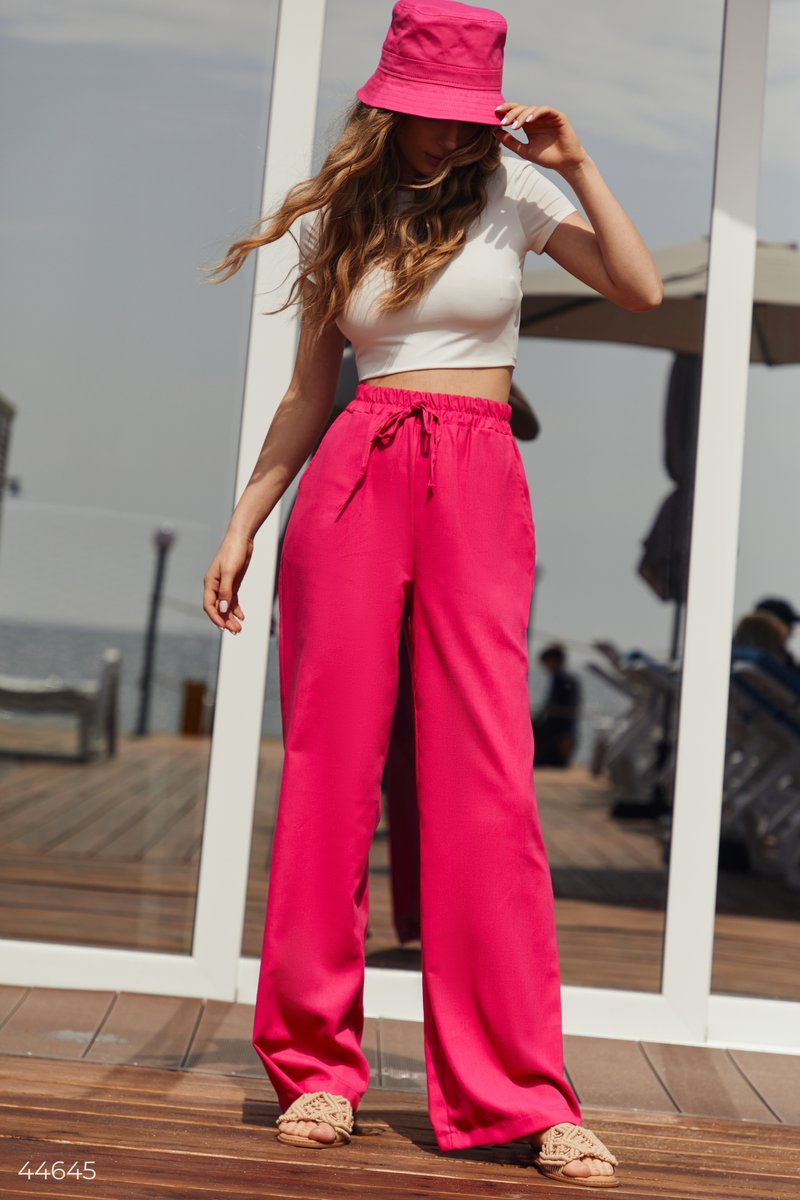 Wide bright pants photo 1