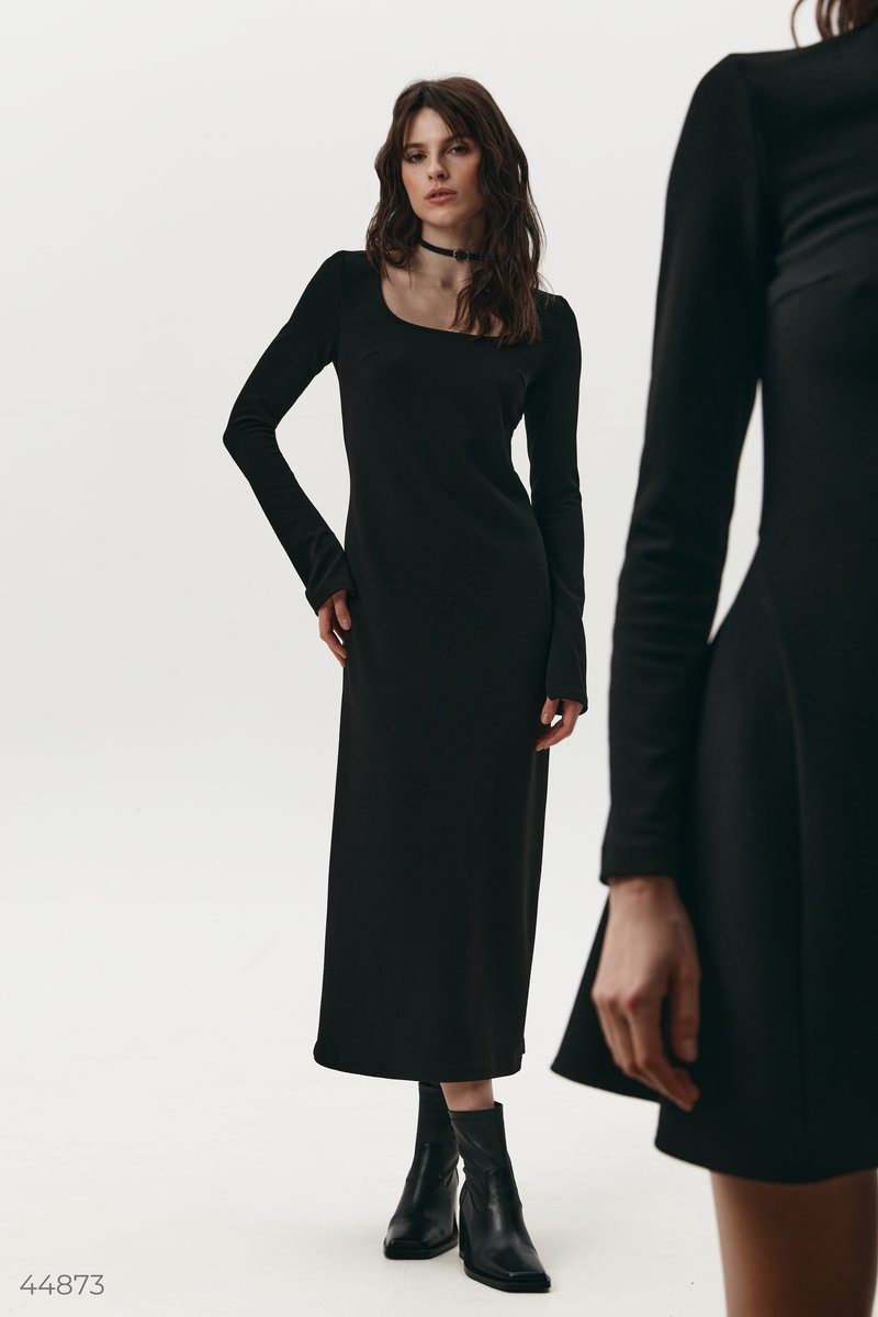 

Базова чорна трикотажна сукня бодікон міді