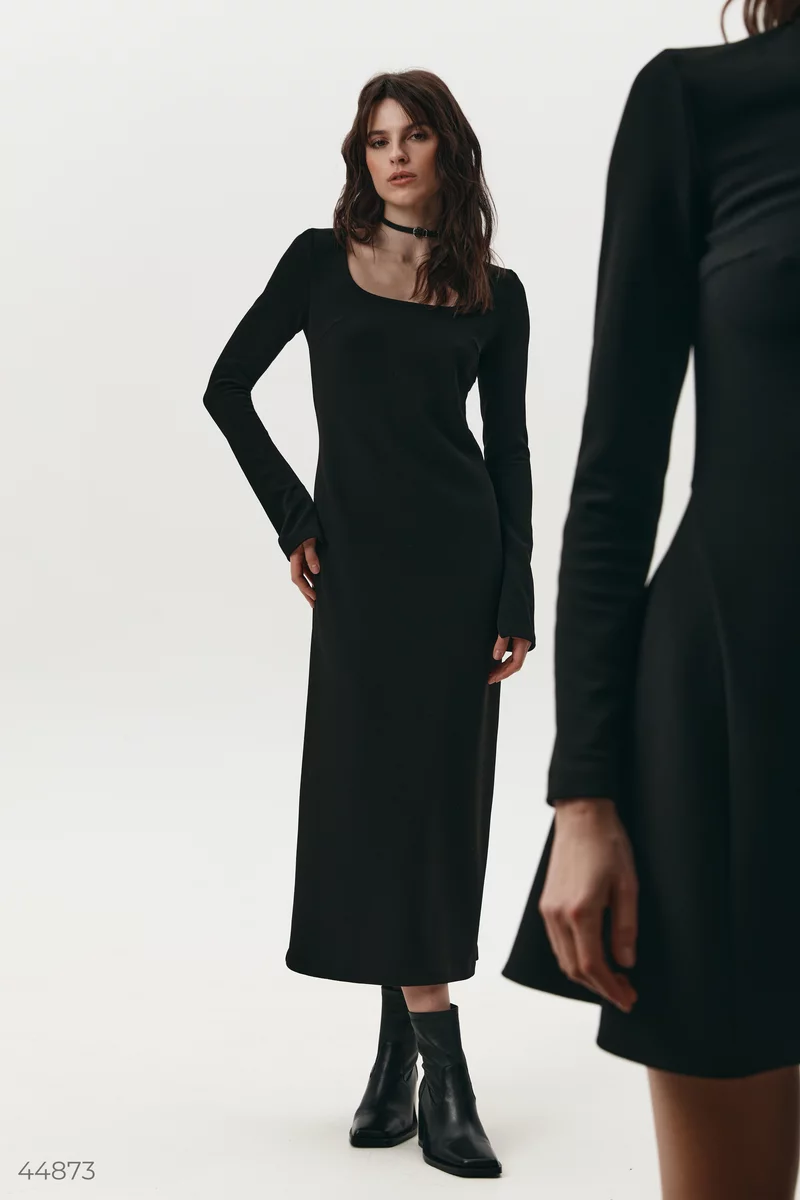 Базовое черное трикотажное платье бодикон миди фотография 1
