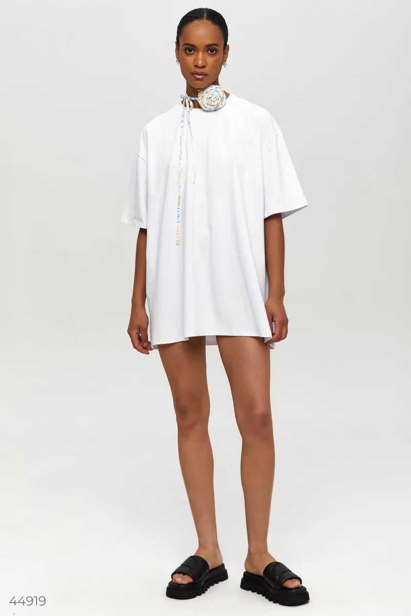 Біла сукня-футболка фотографія 3