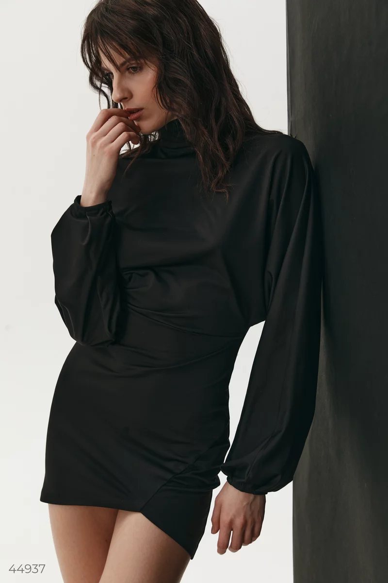 Mini dress with one-piece sleeves photo 2