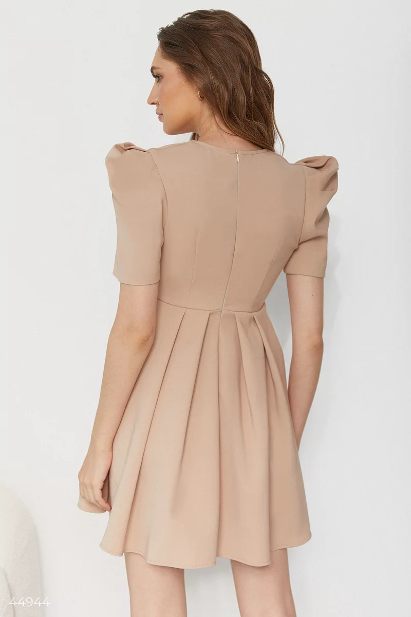 Сукня міні з v-подібним вирізом фотографія 5