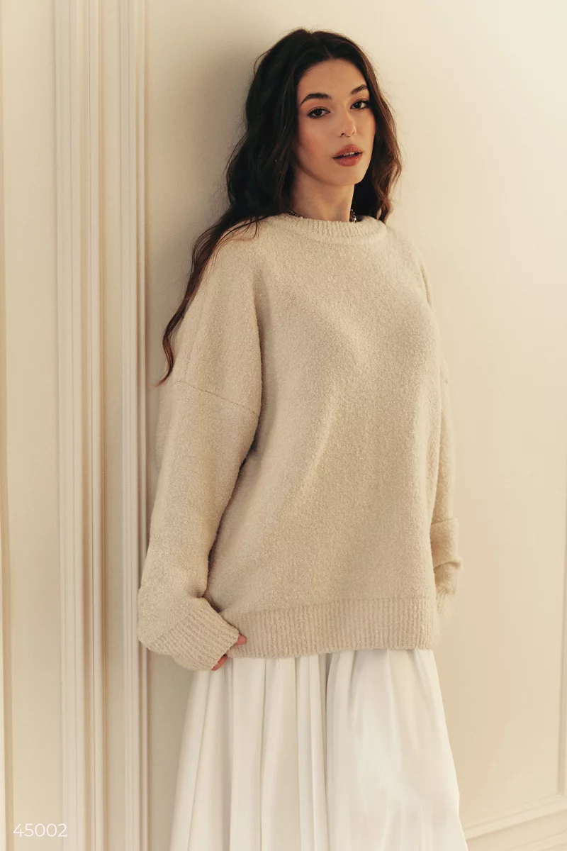 Beige sweater made of premium quality wool photo 4