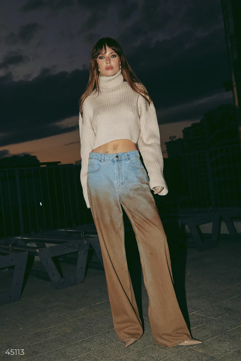 Beige high neck crop sweater photo 4