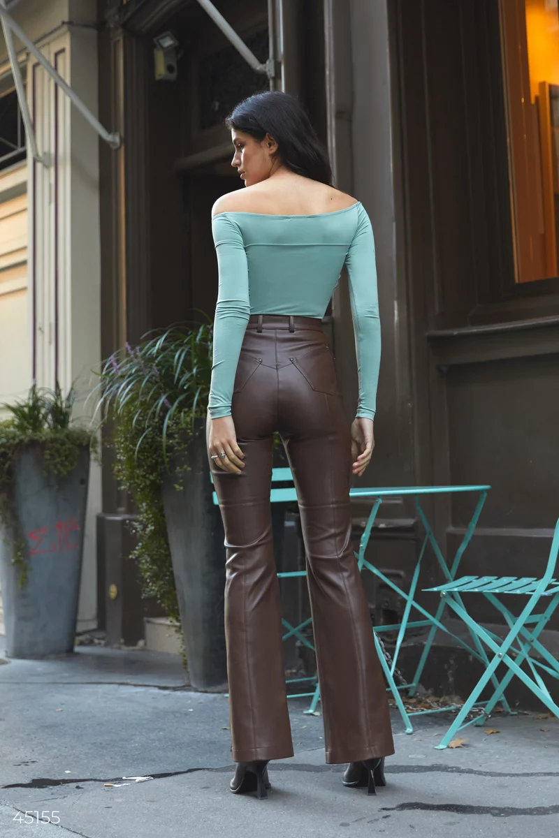 Chocolate flared trousers photo 5