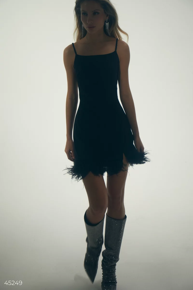 Сатинова міні сукня-комбінація з пір’ям фотографія 5